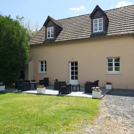 Bed and Breakfast Le Bonheur Des Plumes Montmartin-en-Graignes Exterior foto