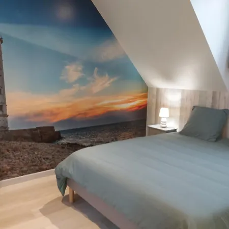 Bed and Breakfast Le Bonheur Des Plumes Montmartin-en-Graignes Exterior foto
